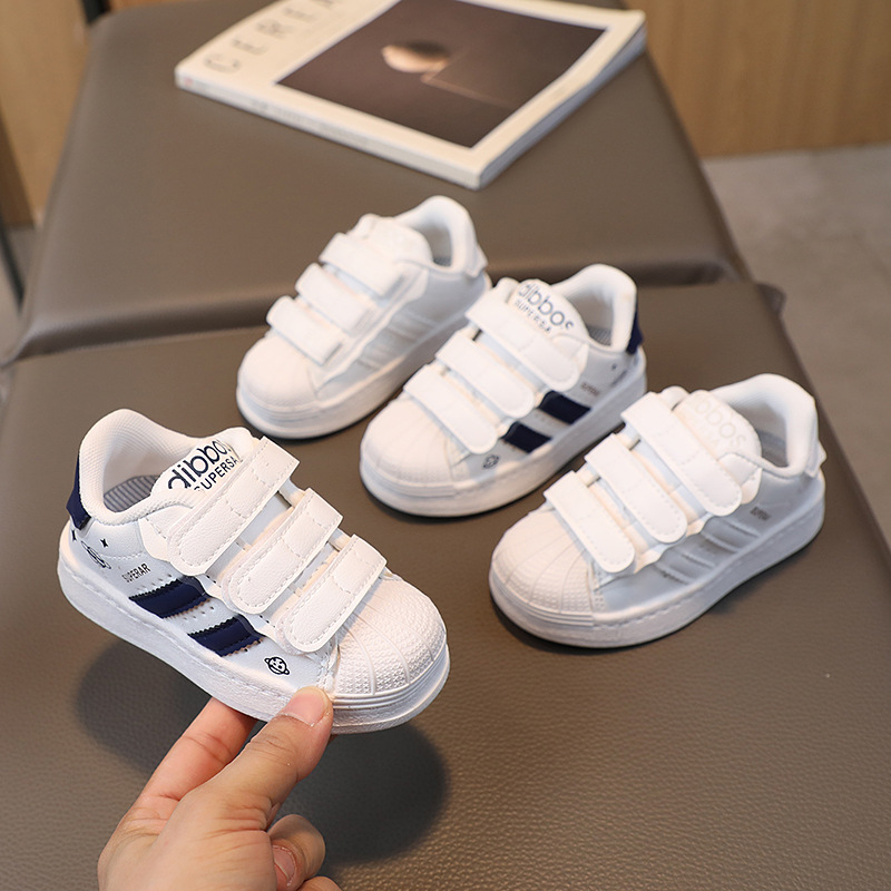 Zapatos de los niños del otoño de los nuevos niños zapatos blancos niñas zapatos de bebé Shell dedo del pie casual zapatos de los muchachos zapatilla de deporte