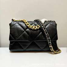 19bag系列大全大菱格粗链条纯色单肩时尚翻盖女斜挎小香风女包黑
