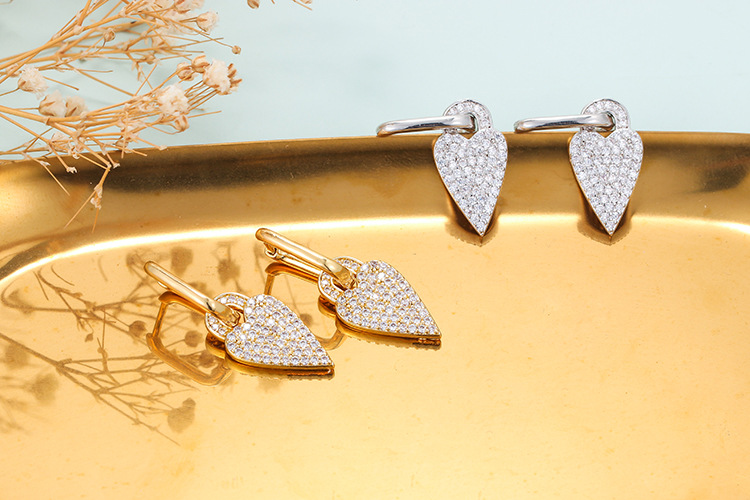 Fashion Lock Shape Heart Full Diamond Zircon Earrings display picture 2