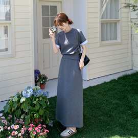 时尚夏装搭配一整套女2025新款休闲字母印花T恤高腰半身裙两件套