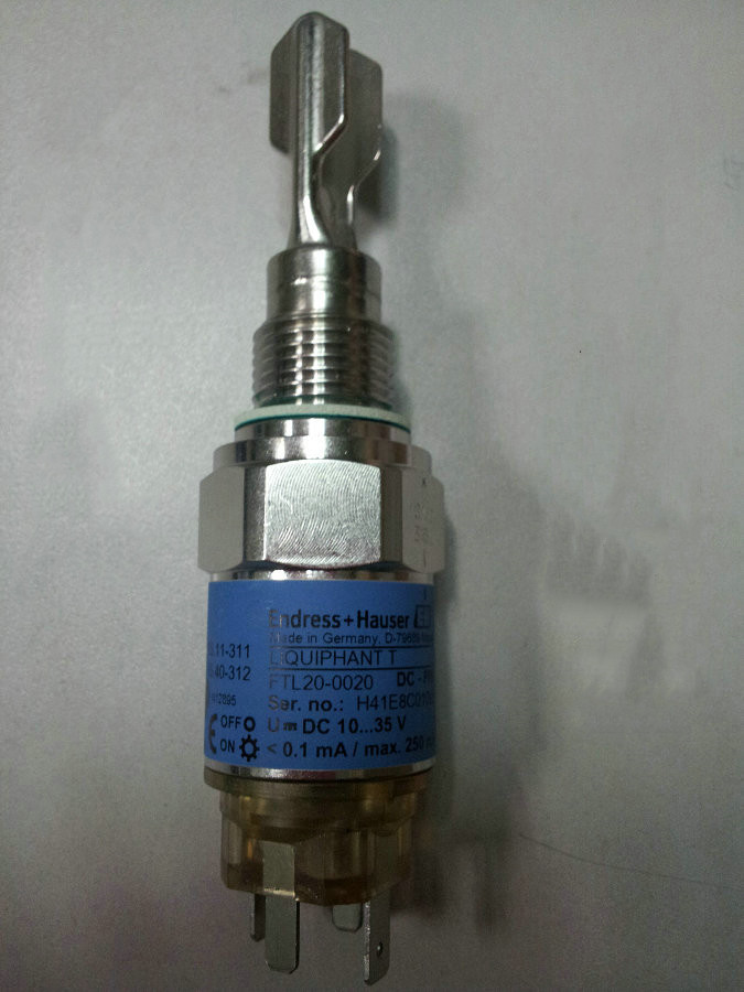 德国 E+H FTL20-0325 音叉物位计 音叉液位开关 限位开关