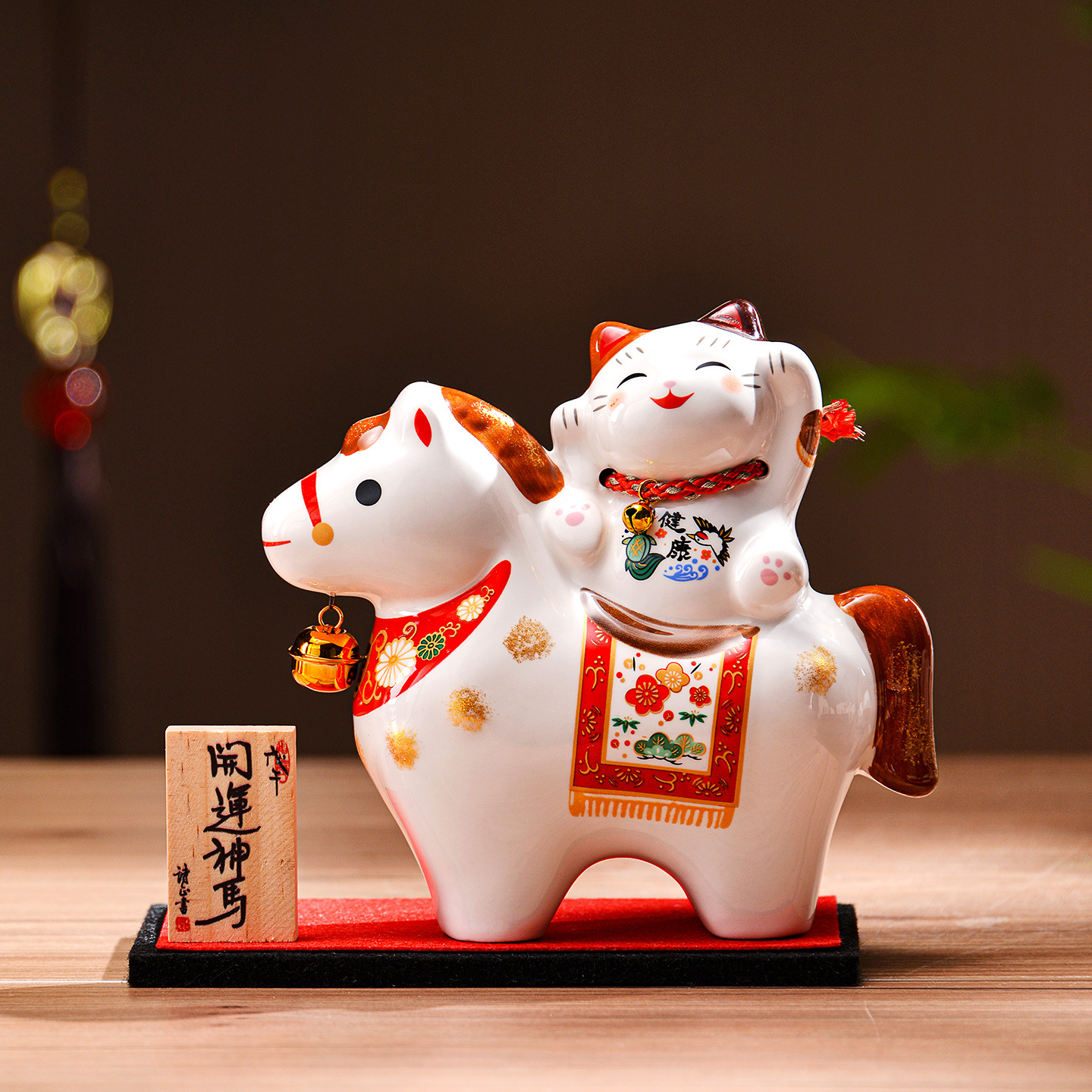 2026 Year of the Horse Mascot Ceramic Lucky Cat Ornament for Immediate Fortune New Year Gift for Clients Company Annual Meeting Small Gift