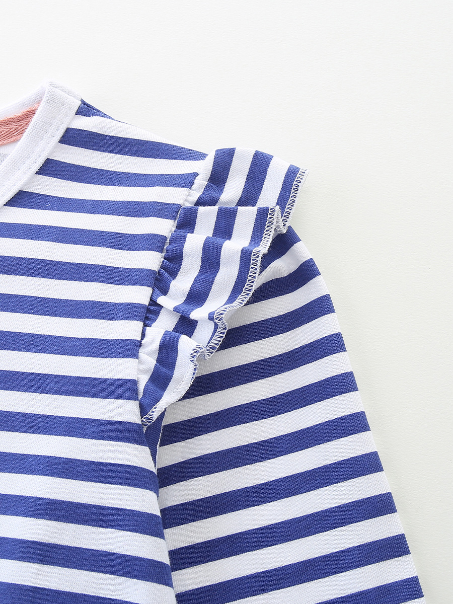 25 otoño nuevo vestido de niñas Europa y Estados Unidos rayas mangas voladoras falda de princesa de algodón de punto de bolsillo amor falda de niño