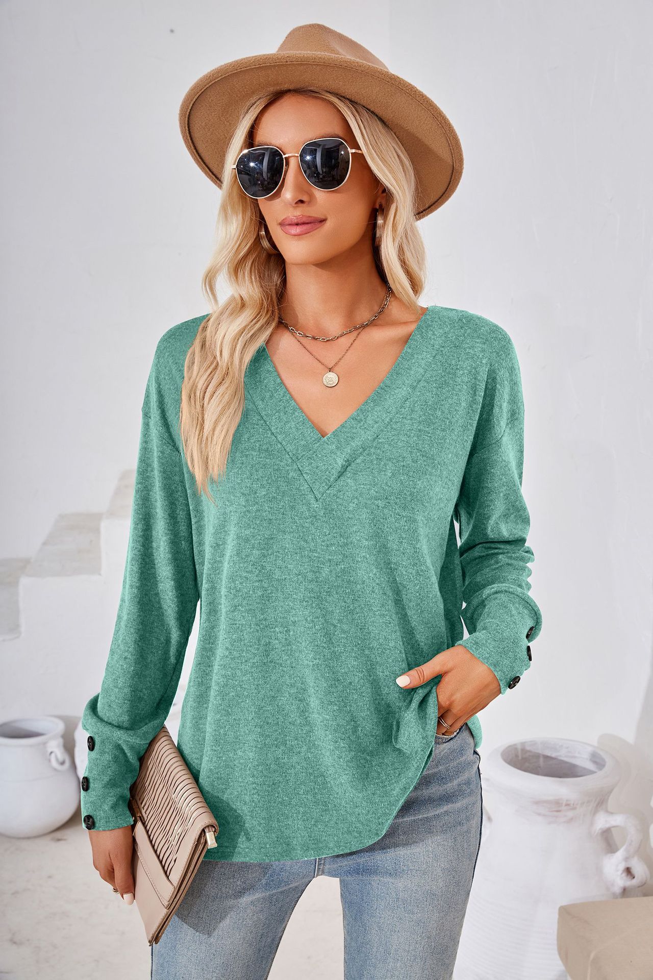 Women's T-shirt Long Sleeve T-shirts Casual Solid Color display picture 3