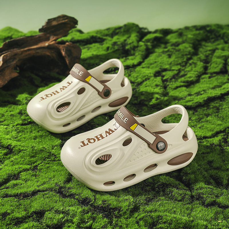 Zuecos de Playa con Orificios para Niños de EVA Antideslizante Ligero para Verano y Playa