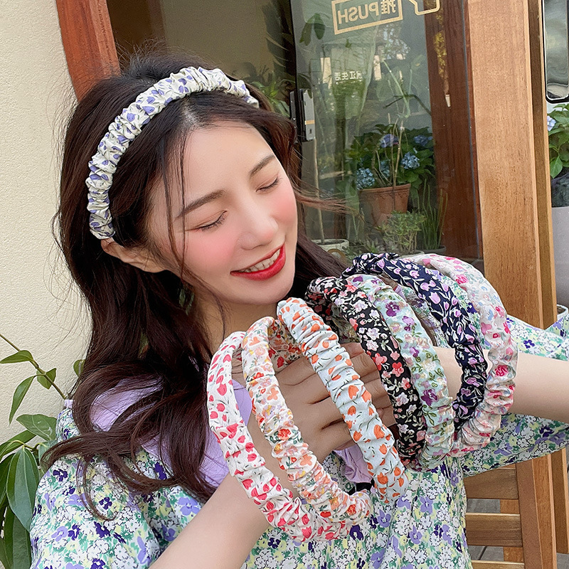 Korean version of the floral pleated hair hoop female student Xiaoqing new headband cute flower network red card new hair bandage