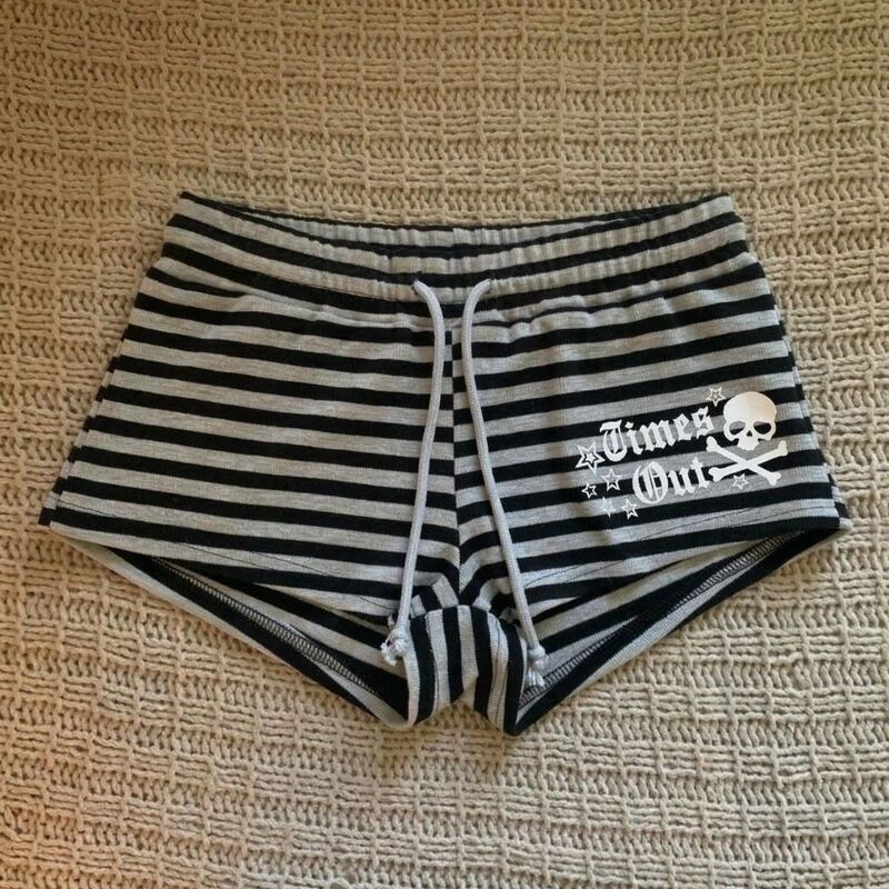 American retro style skull print black and gray striped shorts y2k millennium hot girl punk sports casual hot pants for summer
