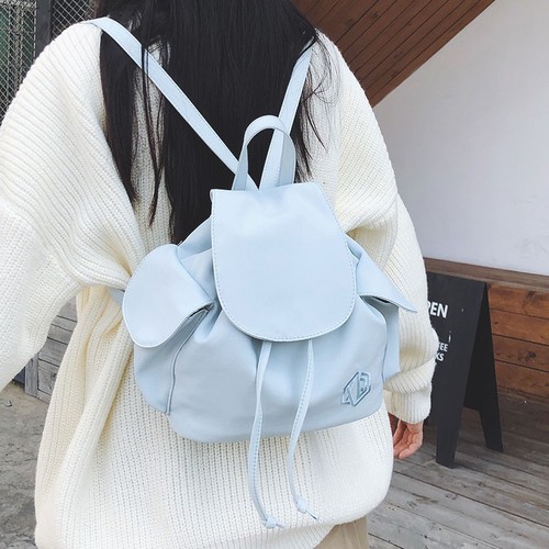 Japanese minimalist monochrome casual dual-shoulder bag with unique sense of lightness and versatility for travel, small backpack for women