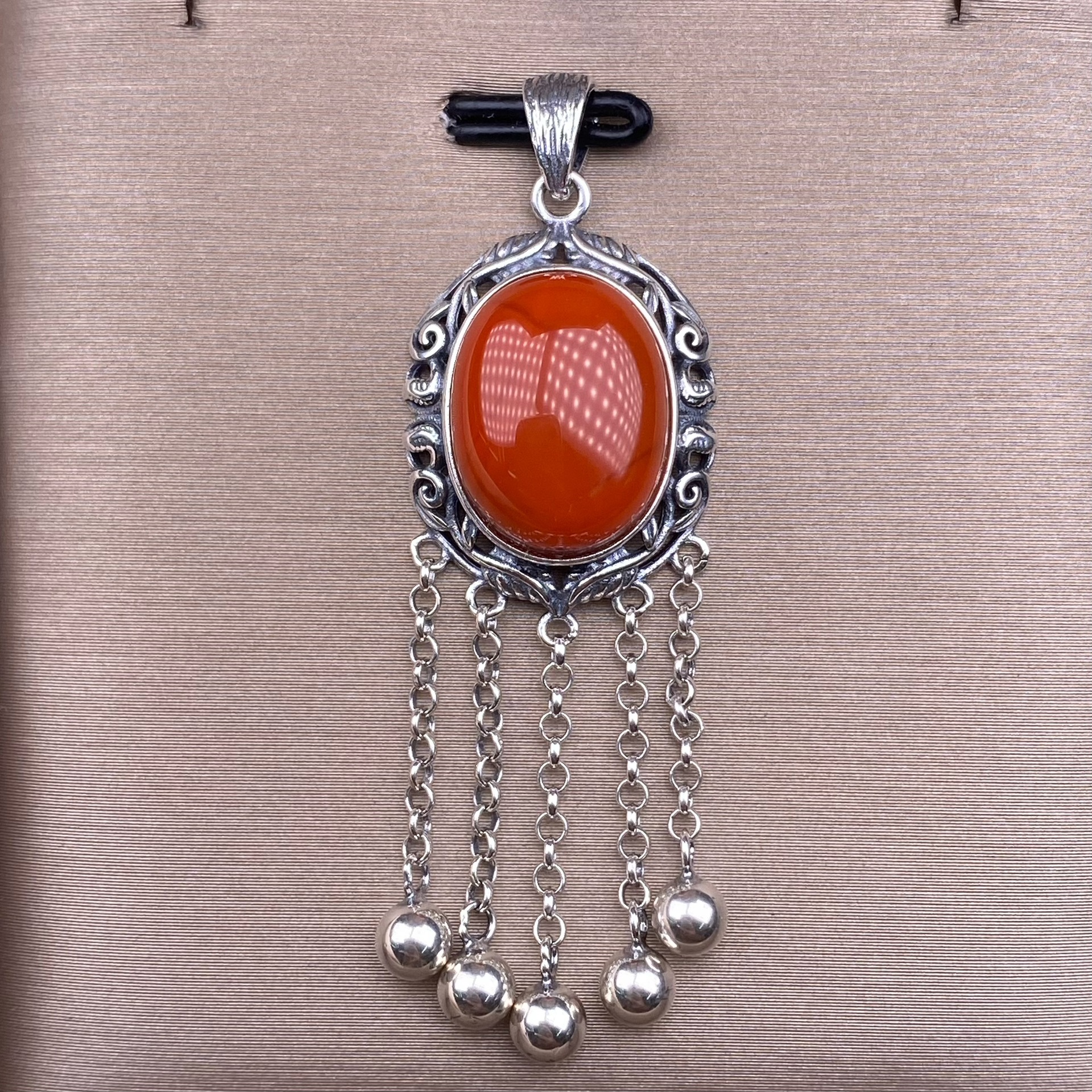 南红吊坠s925银镶嵌复古银流苏款民族风女挂坠精致百搭南红配饰品