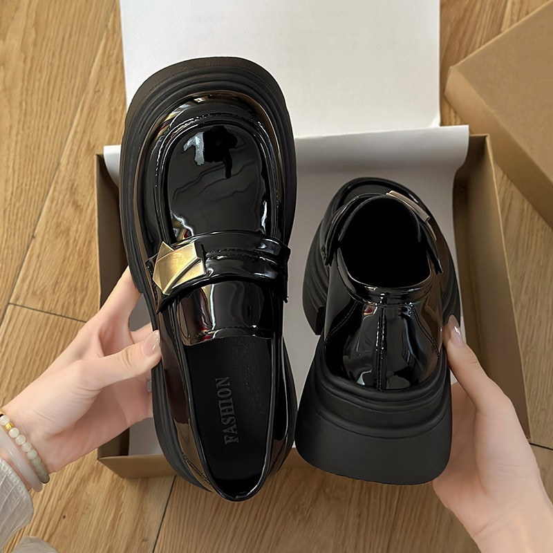 British Wind Black shoes Woman 2024 New Spring Football Happy shoes Thick sole marizhen shoes Woman