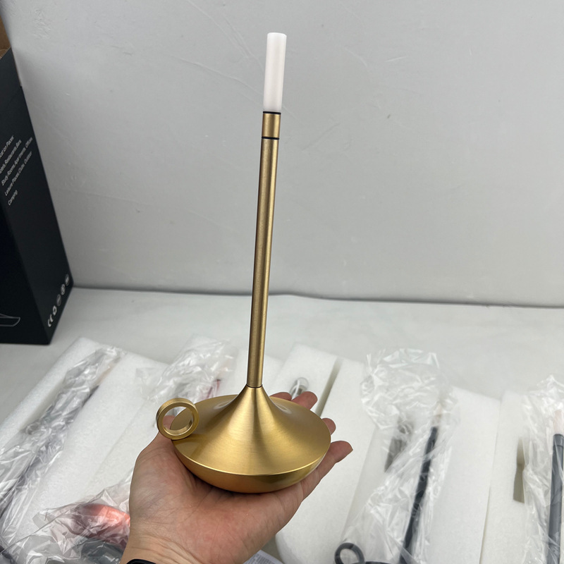 Cross-Border Rechargeable Table Lamp, Solid Thick Aluminum Candle Table Lamp, Aladdin Magic Lamp, Restaurant Hotel Decoration, Outdoor Camping Table Lamp
