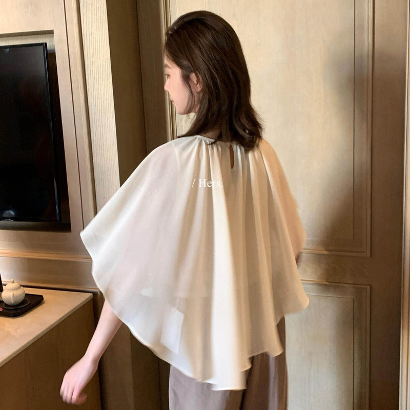 Hers Sweet Summer French Style Lazy Chic Versatile Cardigan with a Flowing Feel, Round Neck Cape Blouse 80559 Hers Sweet Summer French Style Lazy Chic Versatile Cardigan with a Flowing Feel, Round Neck Cape Blouse 80559