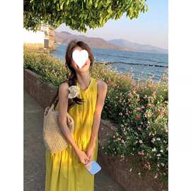 法式黄色挂脖露肩连衣裙女夏季新款气质宽松长裙隐形拉链＋口袋