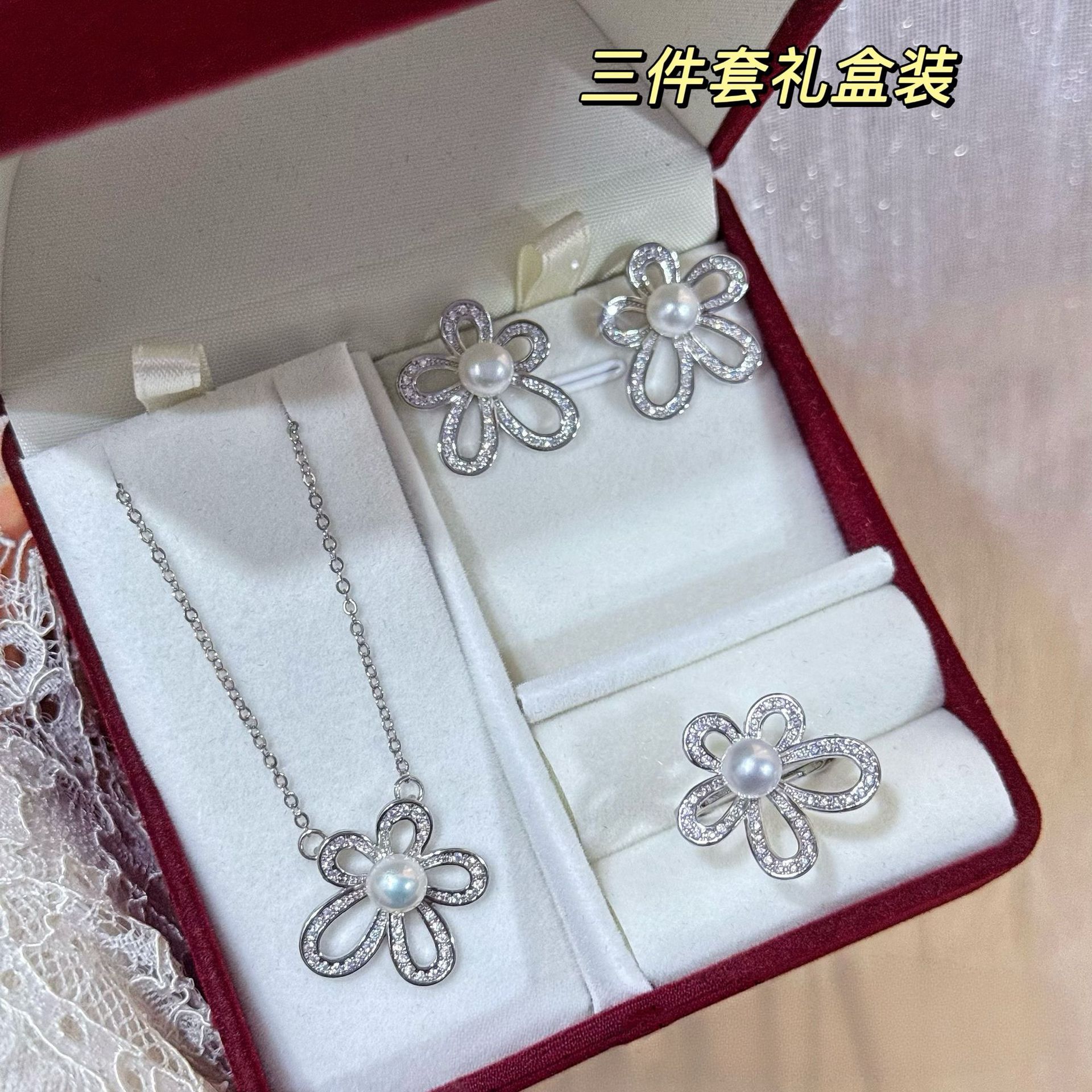 С����������껨����Ȼ��ˮ���������ָ��׹������Դͷ��������