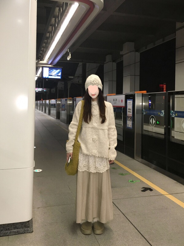 千金感套装开春甜美温柔系花朵毛衣开衫叠穿打底衫半身裙女一整套|undefined