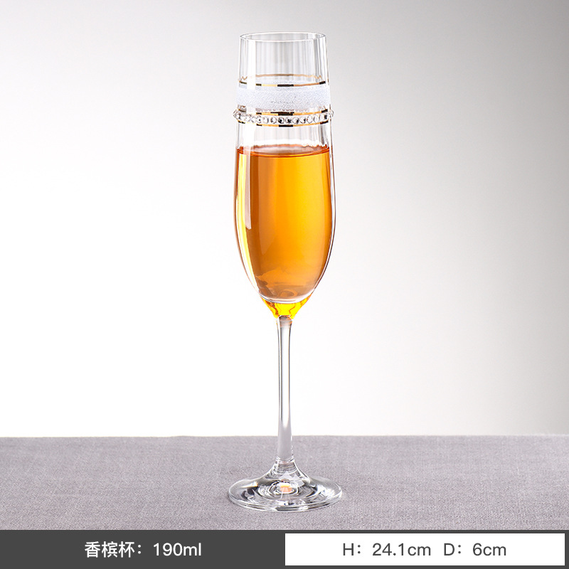 Checo Lexus importa la creatividad europea de lujo ligero sin plomo taza de cristal nueva taza de vino de uva de colores taza ligera