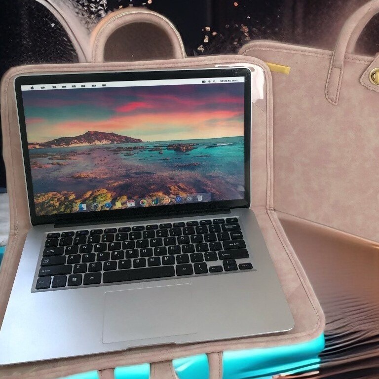 2025 New Pink Girl Computer Protective Case Laptop Handbag Bag Fashionable Convenient Shockproof Breathable