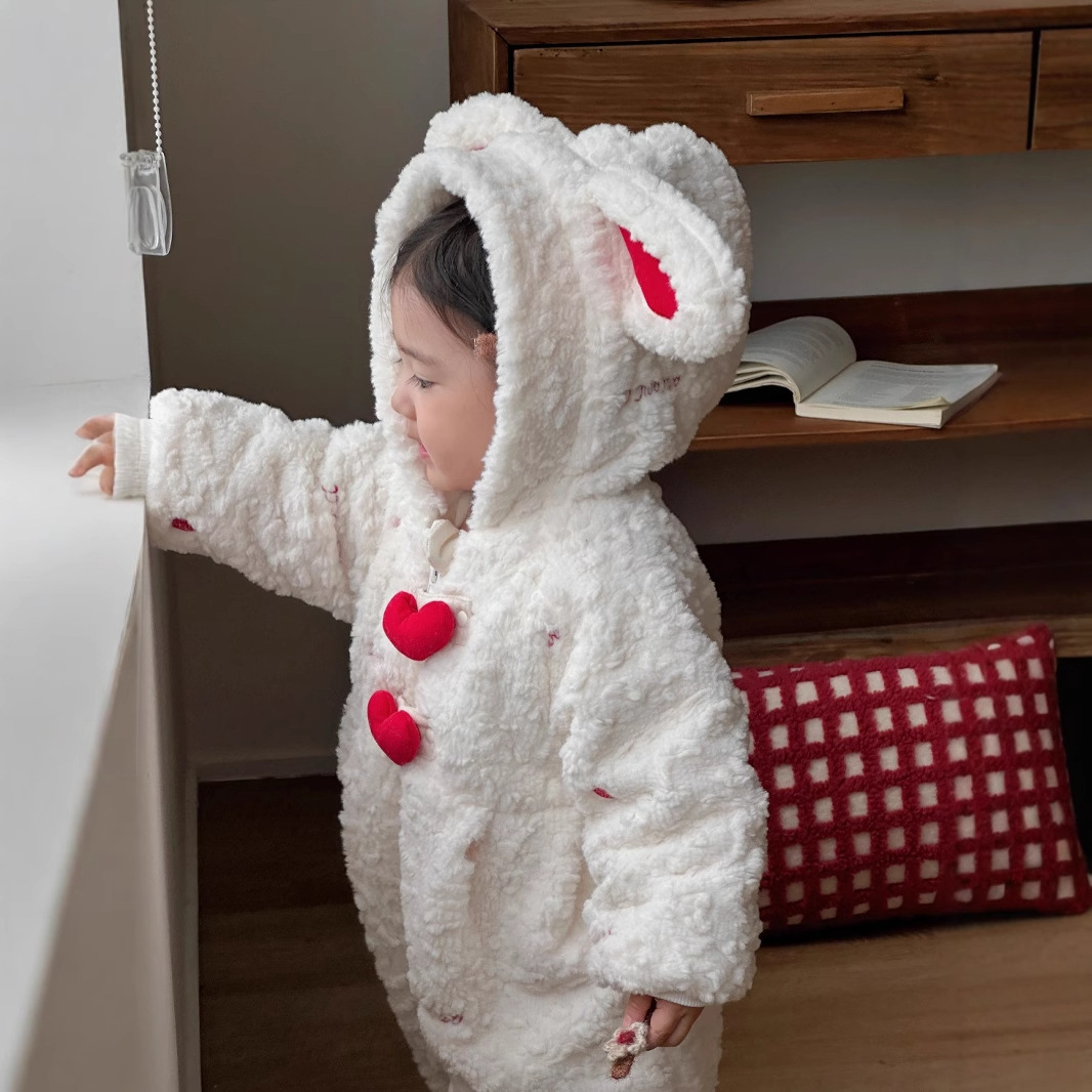 Nuevo producto ropa de invierno, bebé, amor, conejito, bebé cálido, mamelucos gruesos, luna llena, cien días, mamelucos peludos
