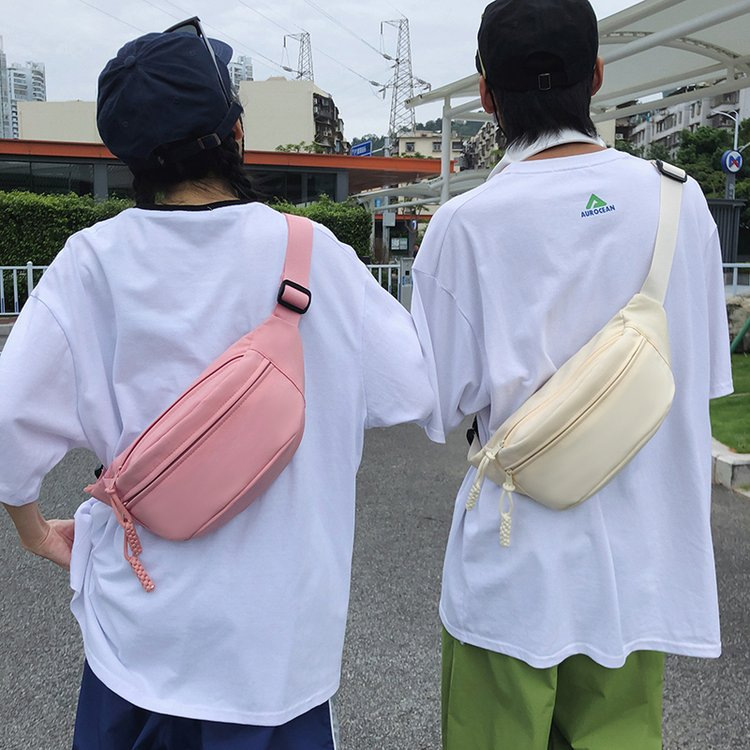 Simple crossbody bag, chest bag, fashionable and casual bag for women, 2025 new couple bag, versatile for sports, Japanese-style waist bag Item Picture