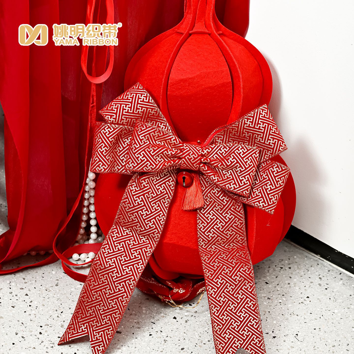 Estilo chino torcido cinturón de entrada colgantes de puerta para decorar la sala de estar de la nueva casa en la atmósfera de la casa para el diseño del nudo de flores