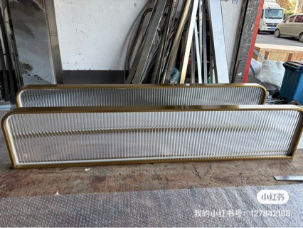 Restaurant Booth Partition Stainless Steel Light Luxury Glass Low Screen Iron Half Wall Heightened Fence Decorative Baffle