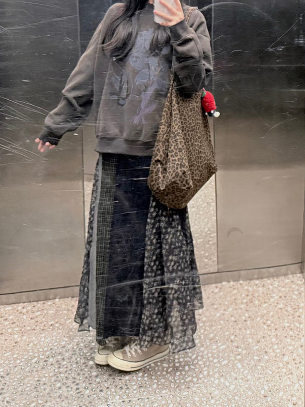 日系设计感不规则撞色格纹碎花牛仔拼接半身裙秋冬新款高腰a字裙|undefined