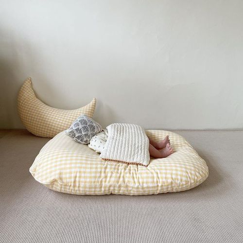 INS Newborn Baby Artificial Simulation Uterus Bed Infant Bed Baby Anti-Jump Bed Middle Bed