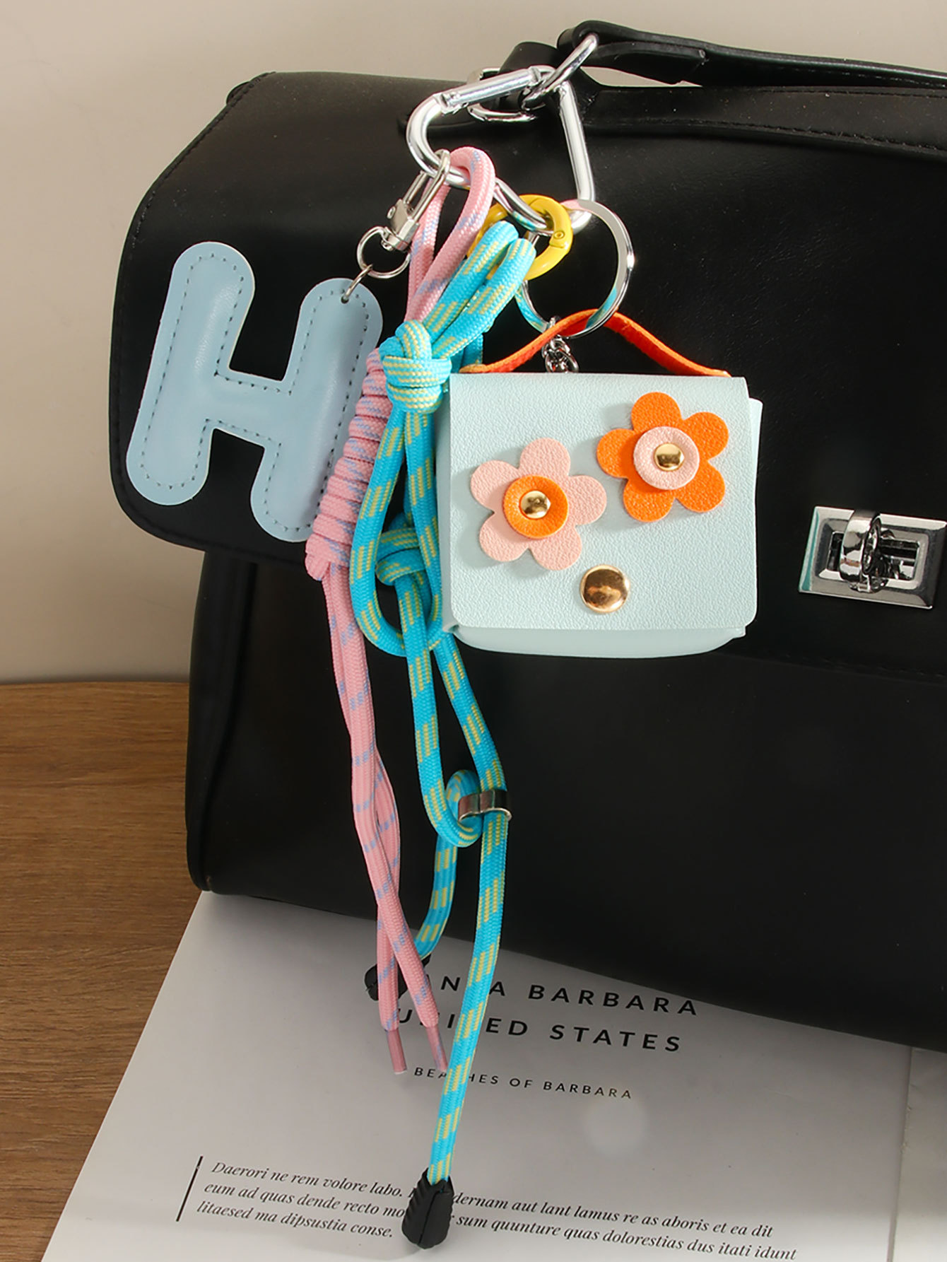 1 Pieza Todas Las Temporadas Cuero Sintético Bolso De Mano Colgante De Bolsa display picture 7