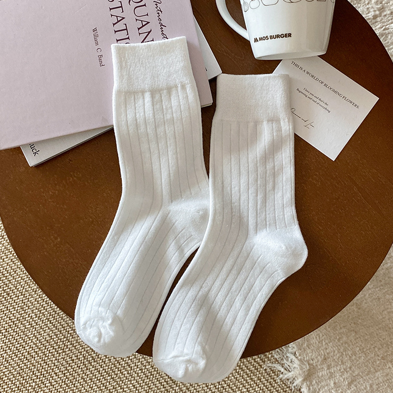 Calcetines de primavera y otoño, calcetines de pila gruesas de color sólido, escolares japoneses, vientos de marea, chicas grises, mias, medianas y largas.