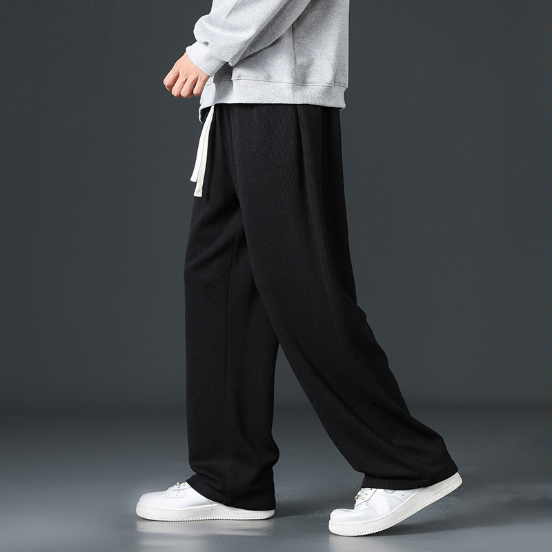 2023 nuevo estilo de moda suelta de hombre blanco blanco de color beige versátil piernas anchas rectas pantalones largos casuales de otoño