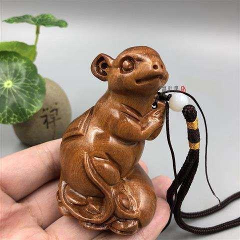 沈水ラオス黄花梨木雕手件文游胡桃手串十二生肖豚ストラップ置物牛|undefined
