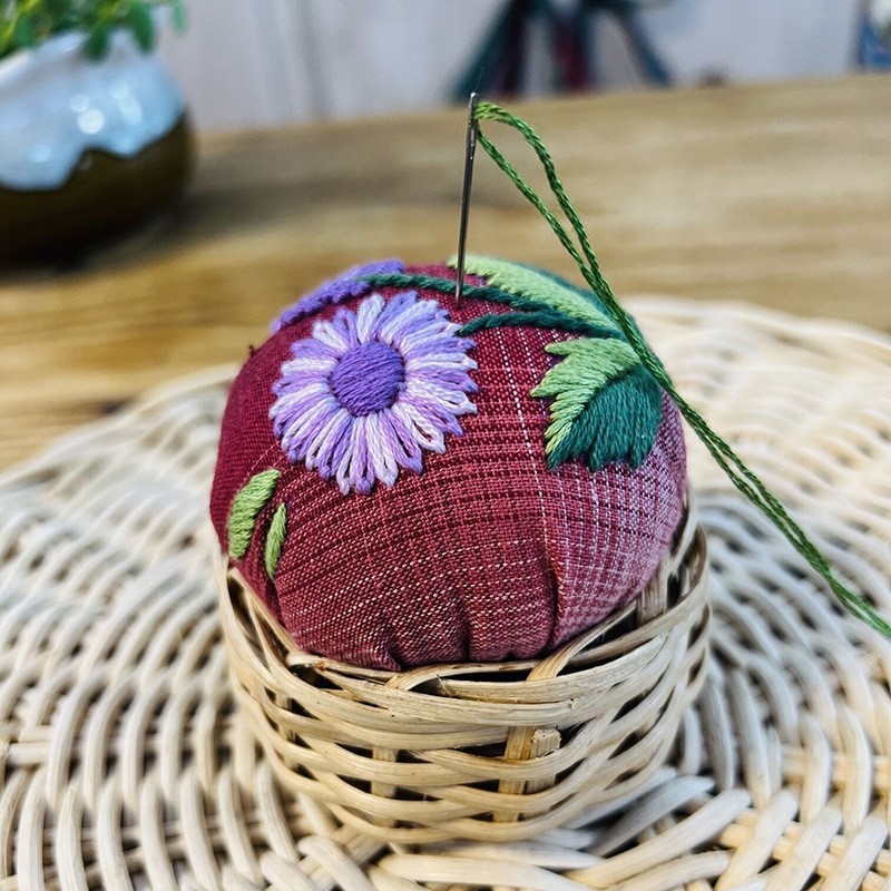 Titular de la aguja de girasol hecho a mano DIY bordado paquete de material de doble uso Lu bordado patchwork broche joyería novato bolsa de costura