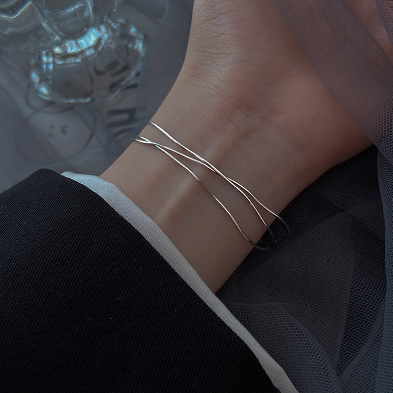 Three-layer Snake Bone Chain Bracelet Women's Simple Cold Style Niche Design Advanced Sense 2022 Trendy All-match Bracelet Gift