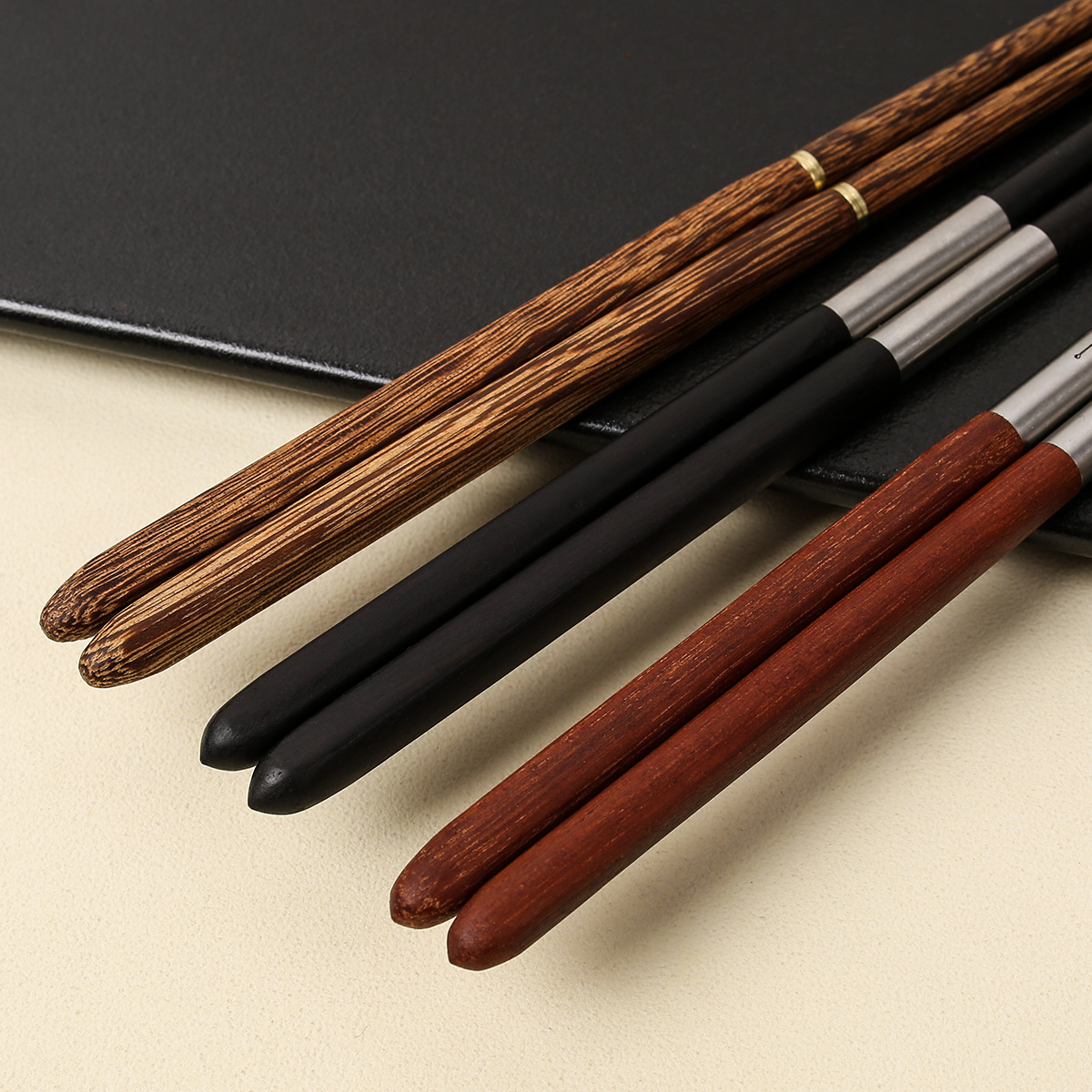 Palillos plegables de viaje Palillos retráctiles portátiles de acero inoxidable de ébano de caoba Juego de vajilla para exteriores Palillos de madera de alitas de pollo