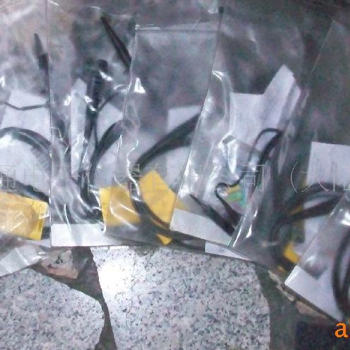 @P2220示波器探头+美国泰克特价处理