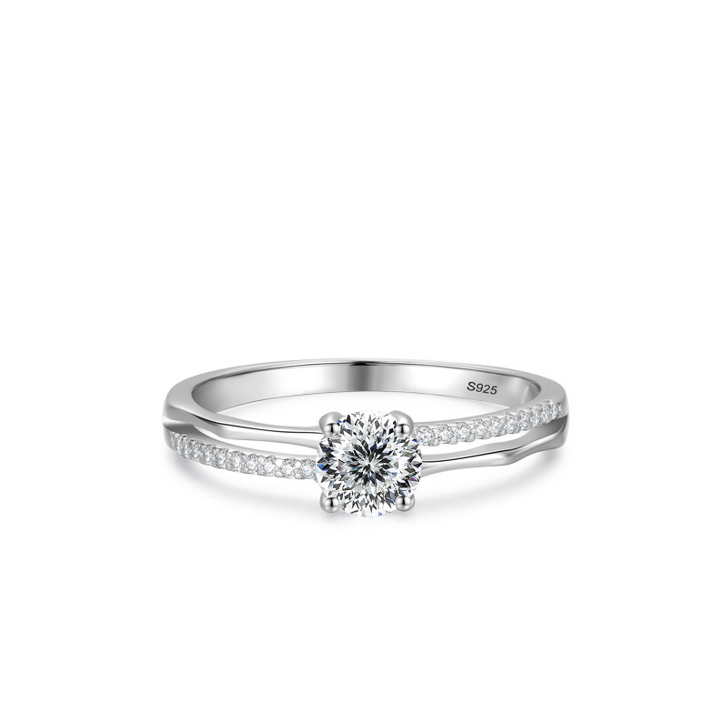 S925 anillo cerrado de plata esterlina de lujo ligero con diamantes de cuatro garras un gramo de imitación de bolígrafo de diamantes con anillo de diamantes reales