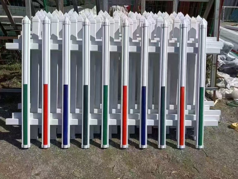 コミュニティ PVC プラスチック鋼フェンス PVC 変圧器ガードレール配電ボックス保護フェンスコミュニティ学校の壁のガードレール|undefined