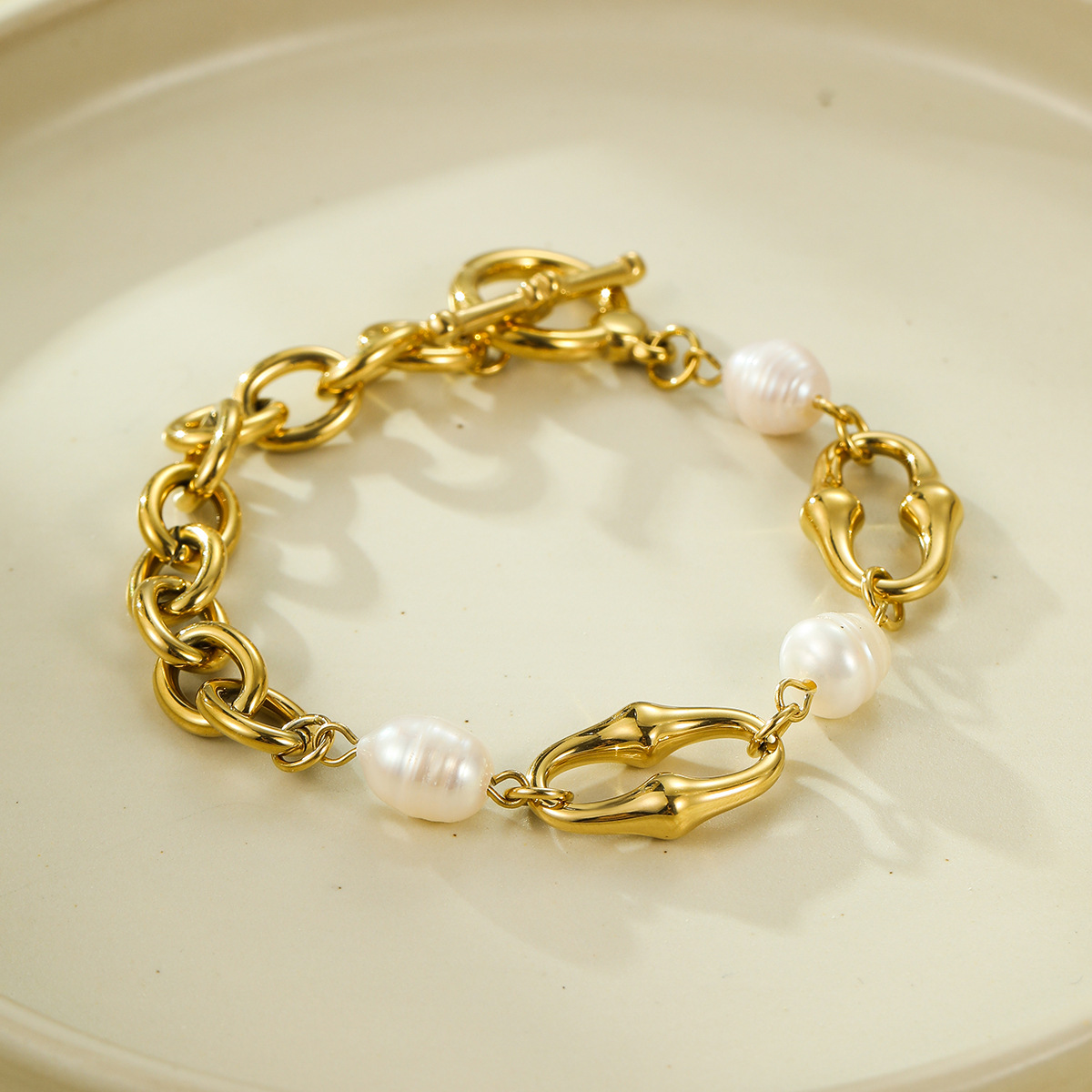 PVD Coated Gold Plating Process Real Gold Plated Plating Material PVD Coated Real Gold Plated Geometric 304 Stainless Steel Casual Simple Style Waterproof Non Tarnish 304 Stainless Steel Bracelets
