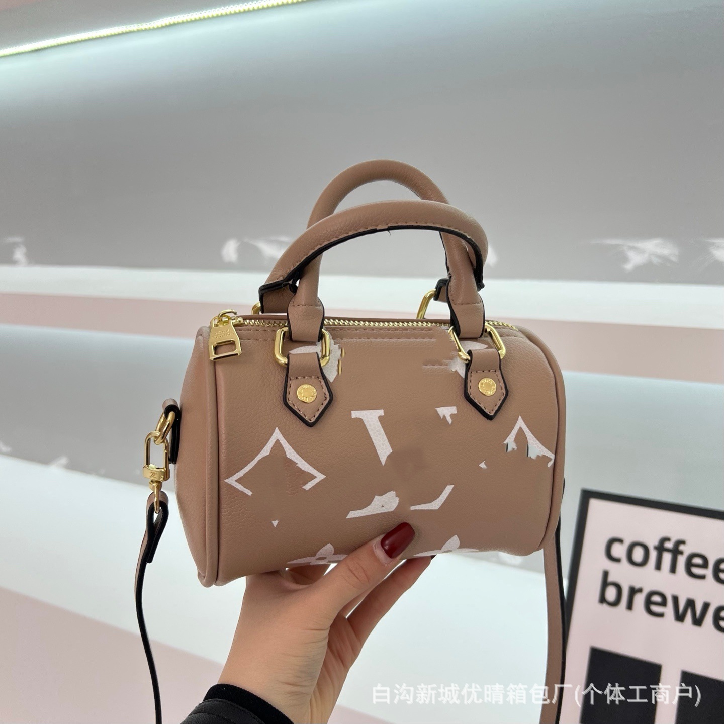 2025 Lvjia Cross-Border Retro Women's Large Capacity Boston Pillow Bag Luxury Versatile Commuter Phone Bag - Thumbnail 6