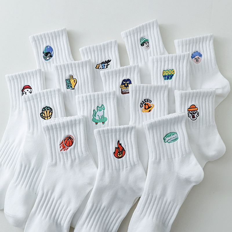 White socks men's cotton deodorant socks four-season large size high school sports mid-tube sweat-absorbent Xinjiang cotton socks for boys White socks men's cotton deodorant socks four-season large size high school sports mid-tube sweat-absorbent Xinjiang cotton socks for boys