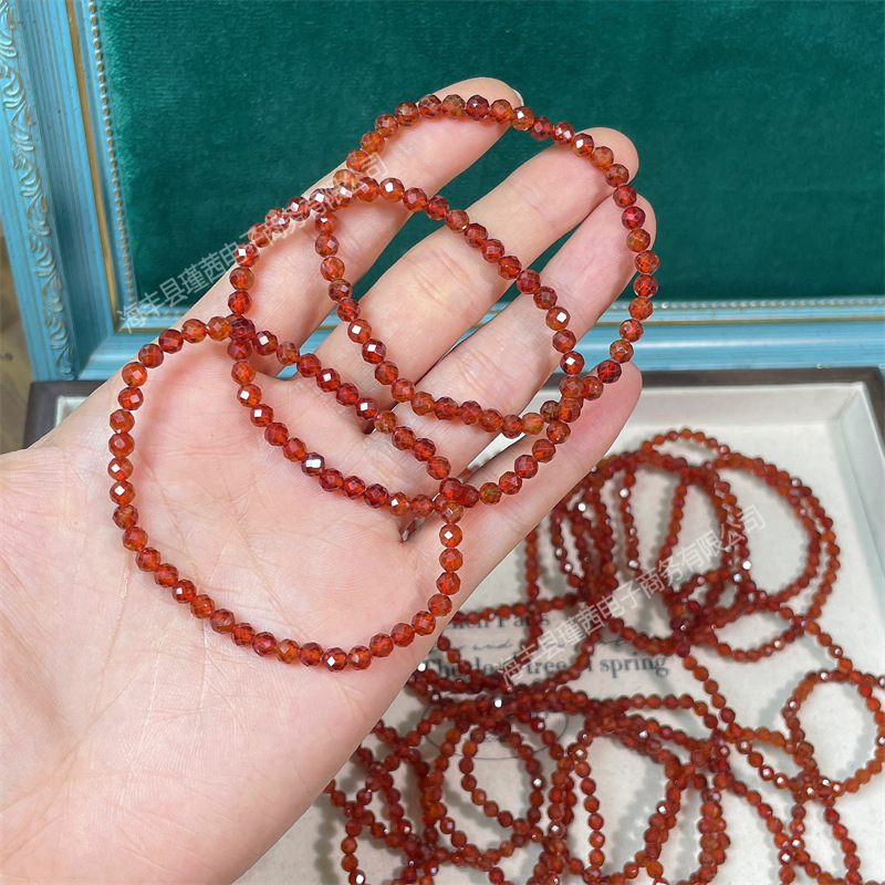 환타 가넷 (4mm, 약 40개)