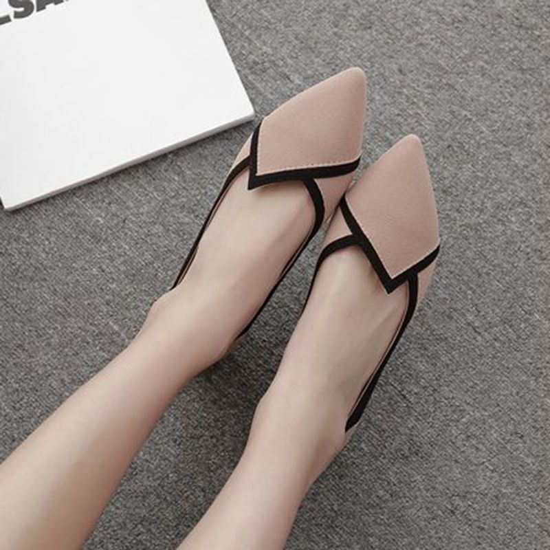 Zapatos de primavera y otoño 2026 nuevos zapatos de tacón bajo de cuatro estaciones zapatos de mujer zapatos de cama zapatos negros planos puntiagudos zapatos suaves