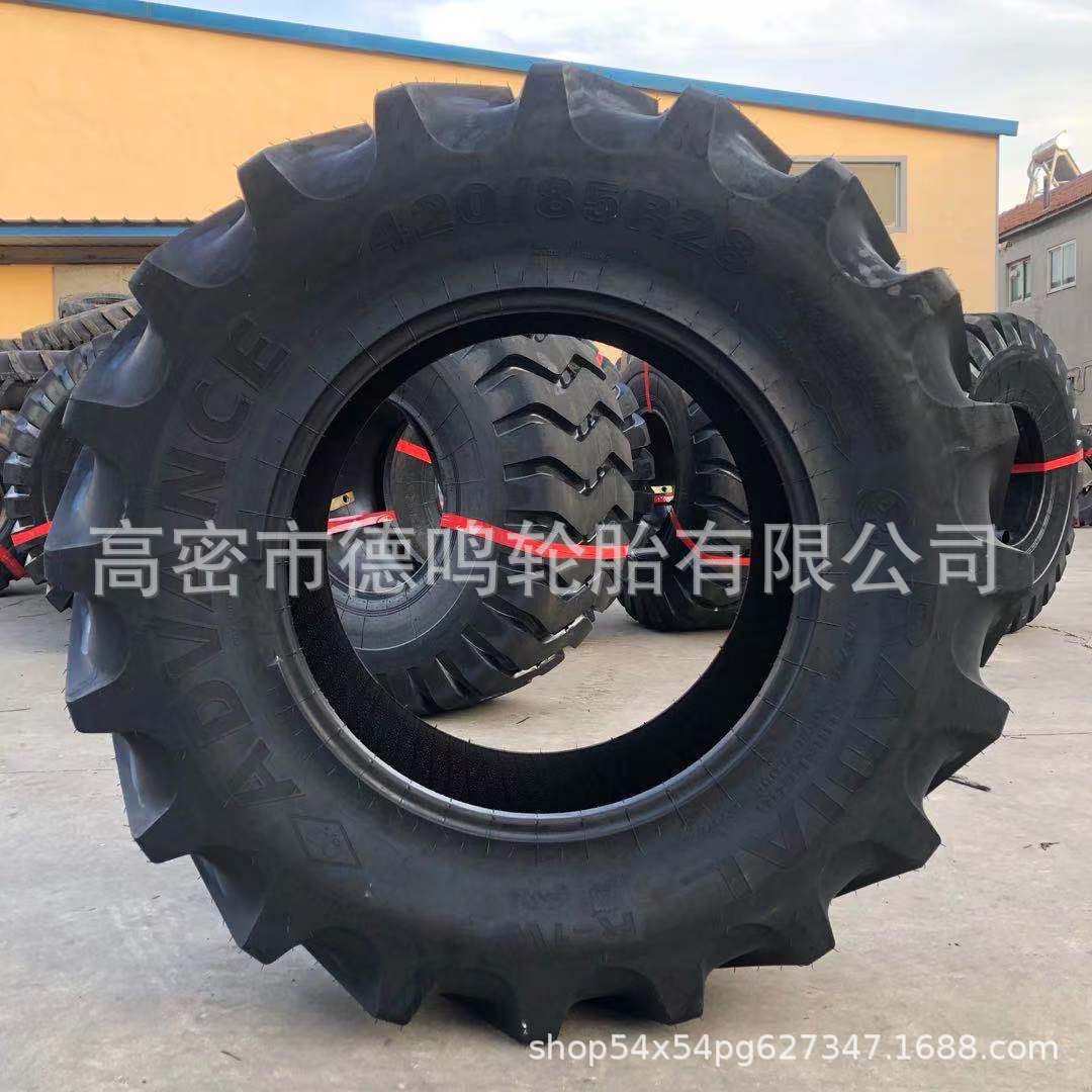 Suministro de neumáticos agrícolas Meridian 420/85R 28 520/85R38 20.8R38 42 46 tractor grande