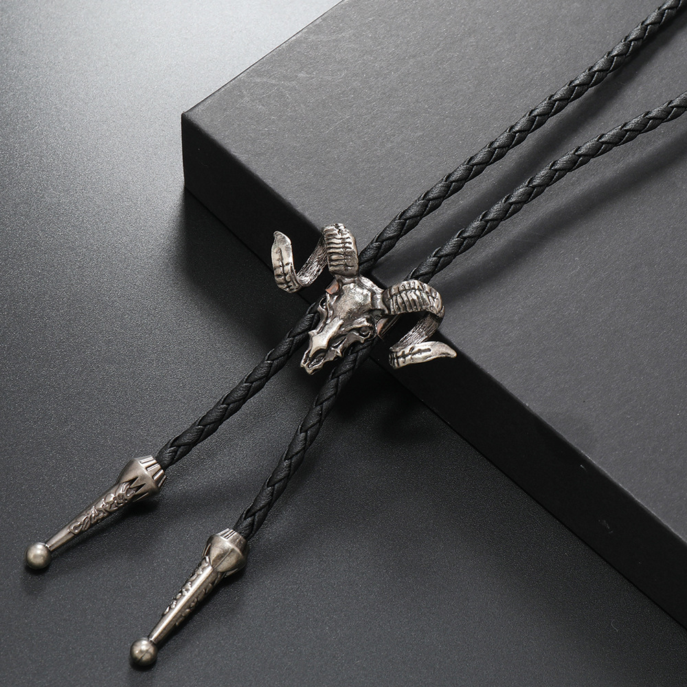 Cattle, Eagle Pattern Retro Cattle Eagle Pu Leather Alloy Men's Bolo Tie Necklaces