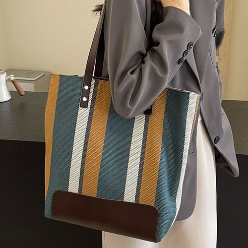 Women's Large Backpack 2024 New Fashion Color-blocked Striped Canvas Commuter Handbag Tote Bag Trendy Shoulder Bag