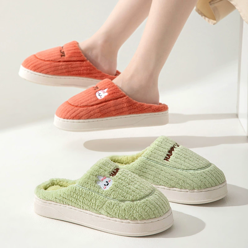 П slippers demi-сезона Turio: нескользящие, сохраняют тепло, износостойкая платформа для внутренней обуви