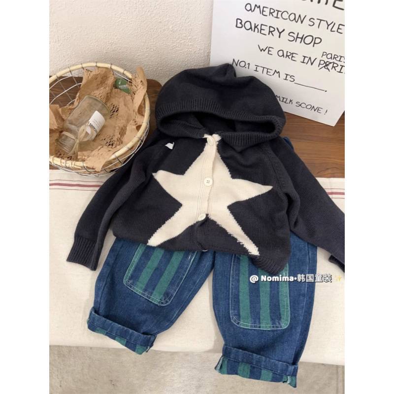 Children's autumn demi-season sweater