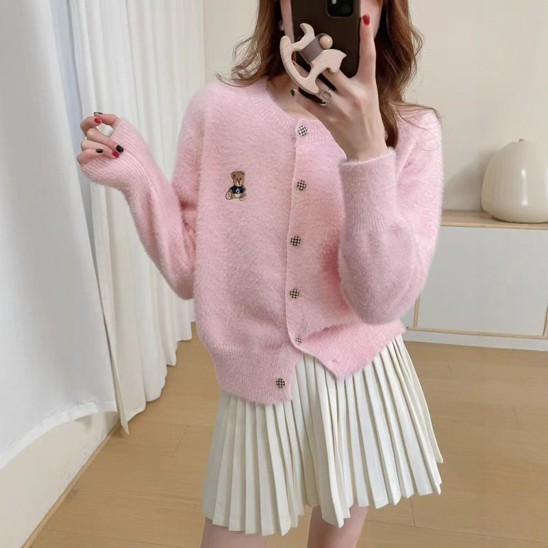 秋冬新款法式小香风针织外套可爱小熊刺绣圆领宽松软糯毛衣女开衫|undefined
