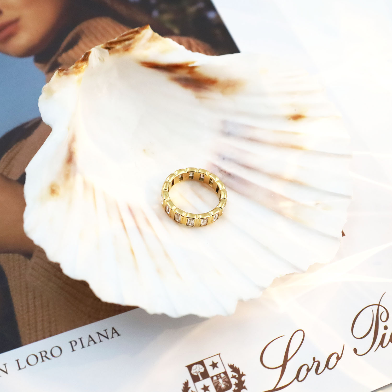 Plated 18K Gold Zircon Inlaid Ring