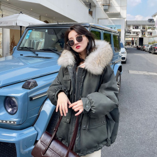 Oversized Fur Collar Short Parka down Jacket for Women, Fashionable Korean Style Handsome Warm down Jacket